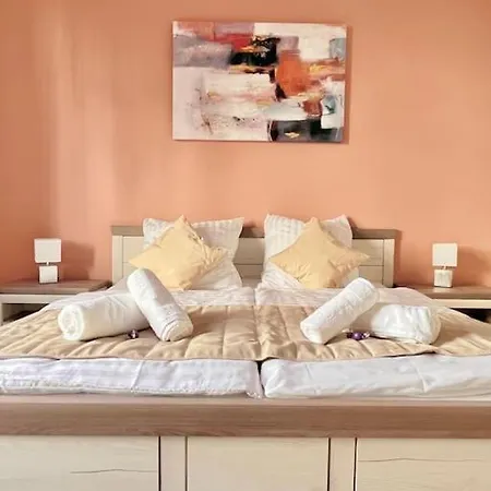 Charmanter, Gemuetlicher Altbau -zentrumsnah شقة بادن بادن