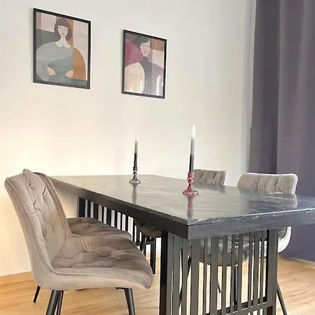 Appartement Charmanter, Gemuetlicher Altbau -zentrumsnah