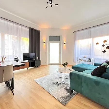 Charmanter, Gemuetlicher Altbau -zentrumsnah דירה באדן-באדן